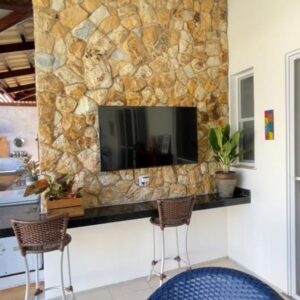 fb01757b-66e6-426b-816b-4e79b42ed8af